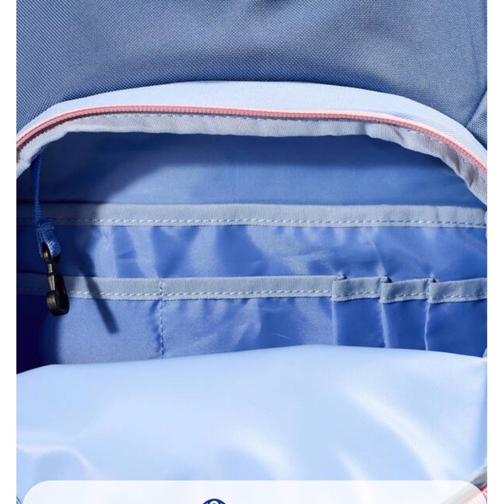 Roxy Backpack BRAND NEW - Picture 4 of 4